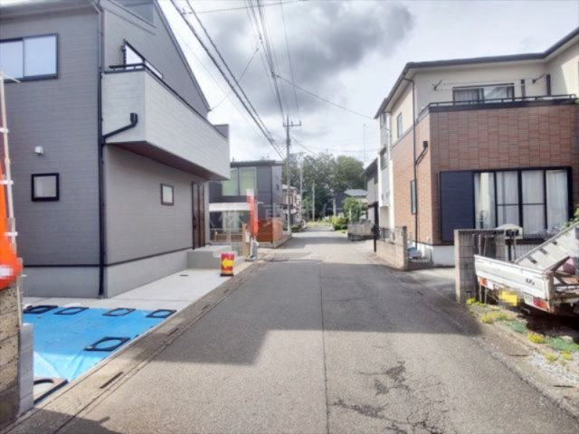 【前面道路含む現地写真】 | 鶴ヶ島市脚折第二十七 | 閑静な住宅地です