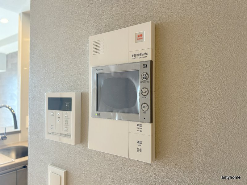 コンフォリア・リヴ博労町一丁目Q　仲介手数料無料のセキュリティ