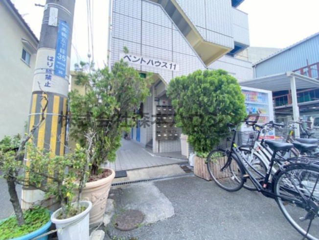 【エントランス】 | 　ペントハウス11 | エントランスです