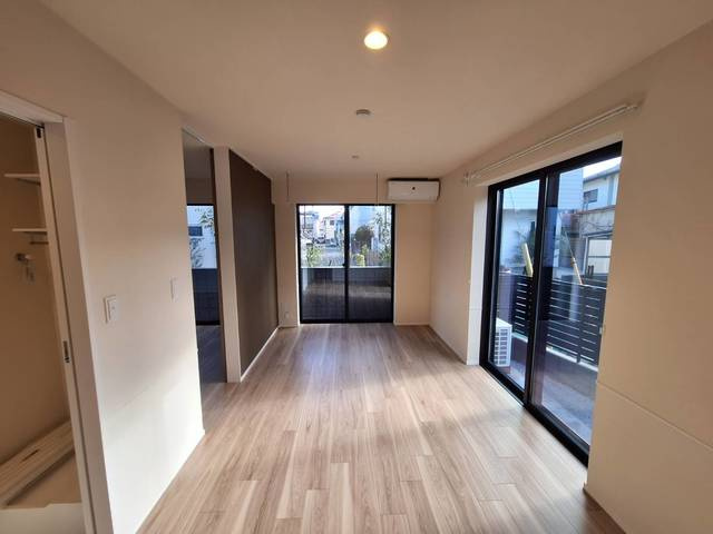 ＦＵＤＯ　ⅩⅢの居間・リビング