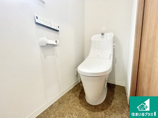 堺市西区山田　中古一戸建のトイレ|トイレです