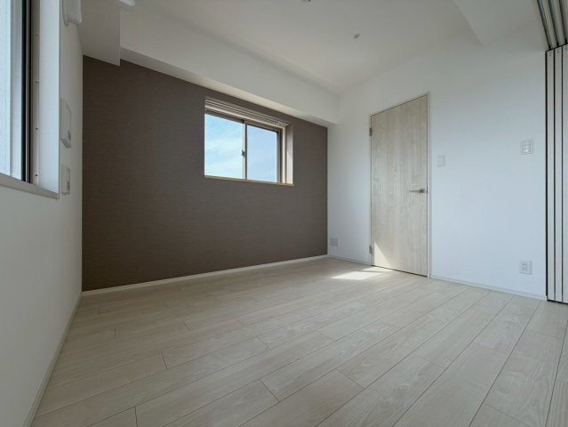 スプランディッド難波WESTⅢの洋室