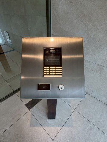 スプランディッド難波WESTⅢのセキュリティ