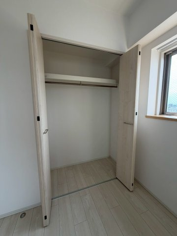 スプランディッド難波WESTⅢの収納