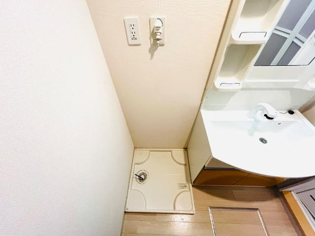 ラヴィータのその他|洗濯機置場