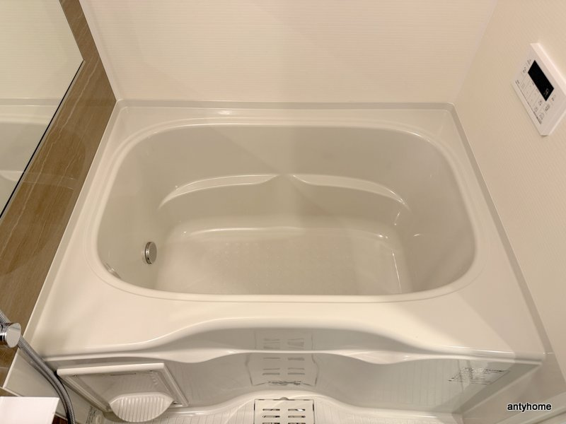 リヴェント難波ウエスト　仲介手数料無料の浴室