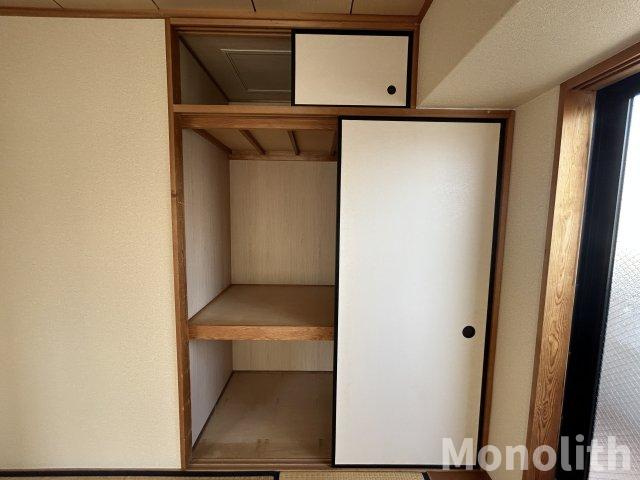 ロイヤルフラット壱番館の収納