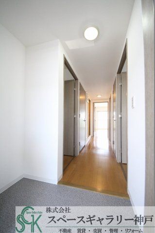 井吹東シティコートの玄関|※お部屋により仕様が異なる場合があります。