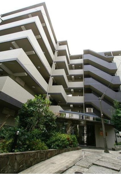 レナトゥス四谷