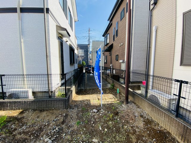 敷地面積35.8坪　売地　越谷市東大沢の前面道路含む現地写真|現地（2026年5月）撮影