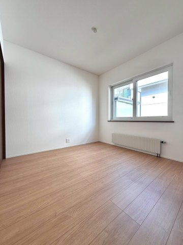 前田5条9丁目の洋室