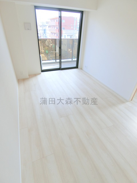 RJRプレシア蒲田の居間・リビング