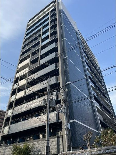 PHOENIX新大阪の外観