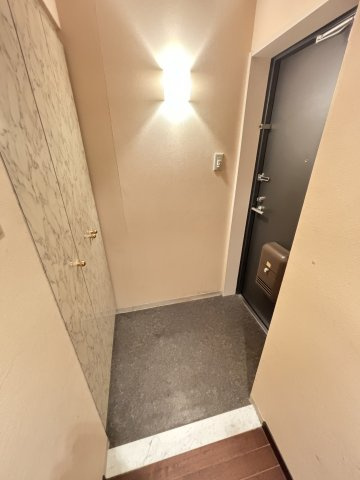 【玄関】 | セントロイヤルクラブ新大阪