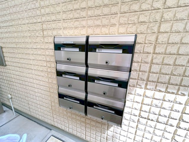 Ｓｔｒａｄａ　高円寺のその他共用部分|★ダイヤル式のメールボックス★