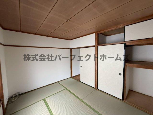 四条畷市中野本町テラスハウスの和室|和室、ちょっとしたくつろぎスペースにいかがでしょうか