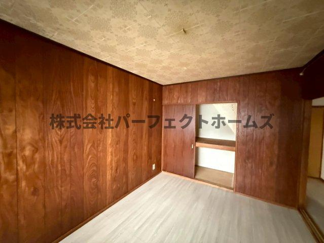 四条畷市中野本町テラスハウスの洋室|きれいな洋室です