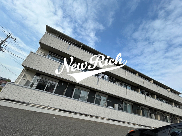 伊勢崎市田中島町のアパートの外観