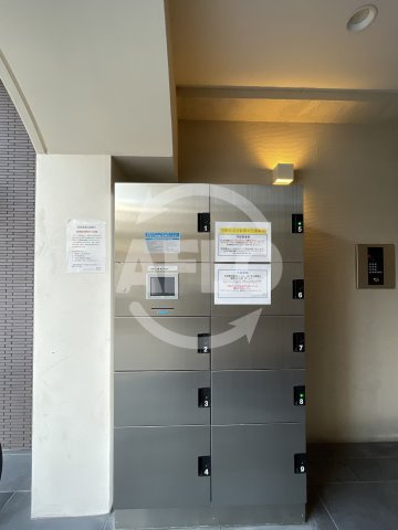 コーラルポワント難波WESTのその他共用部分|コーラルポワント難波WEST　宅配ボックス