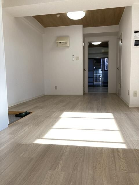 黄金ビルのその他