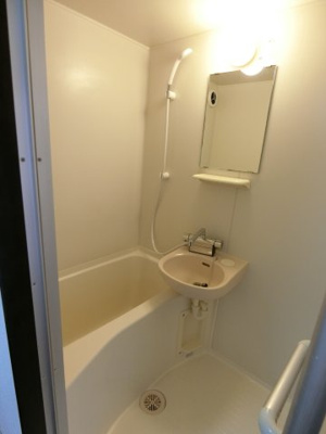 【浴室】 | ハーモニー旗ヶ崎 | 110号室　イメージ