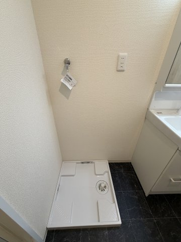 キュロコ舞浜弐番館の洗面所|★室内洗濯機置き場★