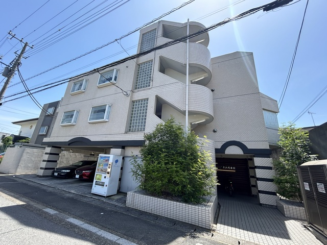 キュロコ舞浜弐番館の外観|★人気のテーマパークに近い駅のリノベーション物件★