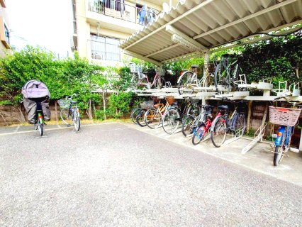 ダイアパレスソレアル町田の駐輪場
