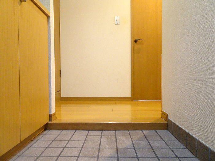 アークビル西新宿の玄関