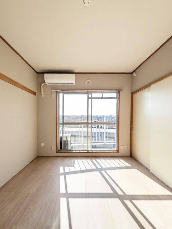 ファルム烏山の居間・リビング|居室、リビング