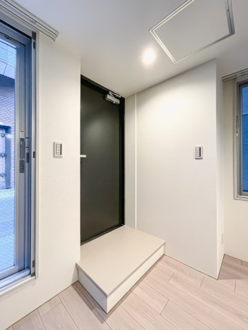 スフィア日本橋富沢町の玄関