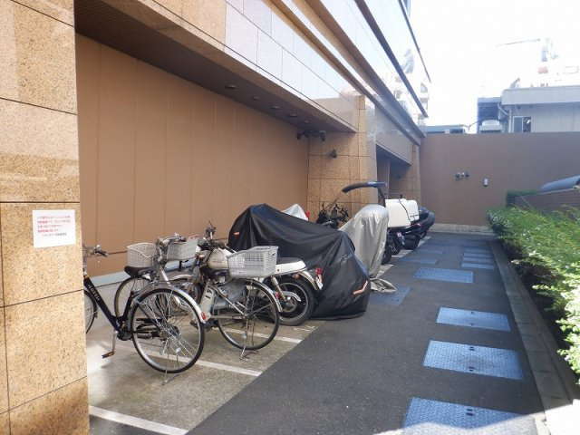 シティタワー池袋の駐輪場
