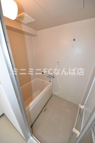 ドエル北堀江の浴室