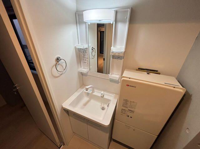 DECOR RESIDENCE 田原町の洗面所