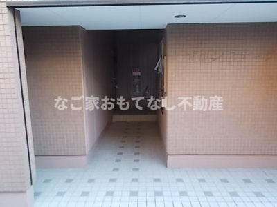 【エントランス】 | マロンステージB棟