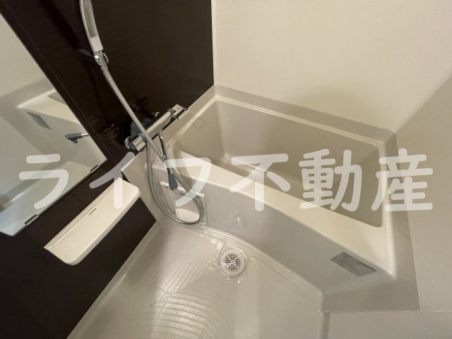 Luxe布施駅前の浴室|お風呂で日々の疲れを落としましょう