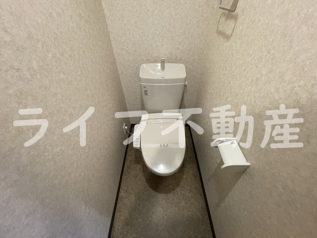 Luxe布施駅前のトイレ|シンプルで使いやすいトイレです