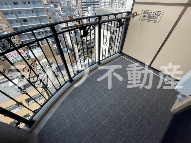 Luxe布施駅前のバルコニー|お洗濯にも便利なバルコニー付き