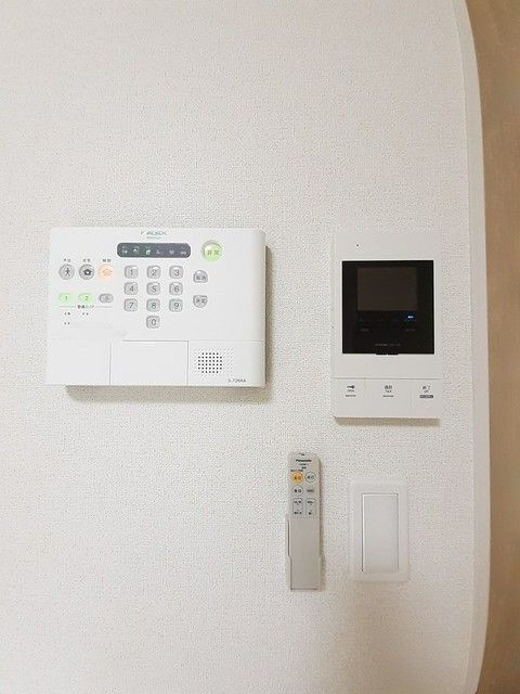 ポノ　ククナのセキュリティ|ホームセキュリティ・TVモニター付きインターホン