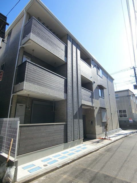 ポノ　ククナの外観