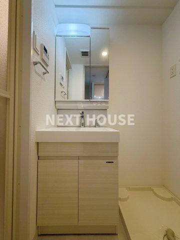 S-RESIDENCE福島Alovitaの独立洗面台