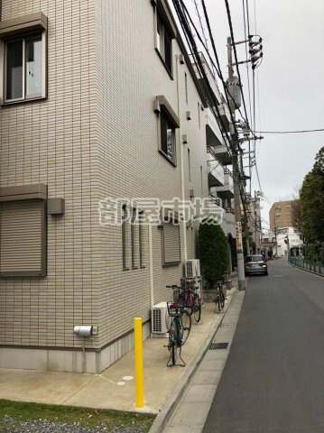ヴァン・ヴェール百花園の外観