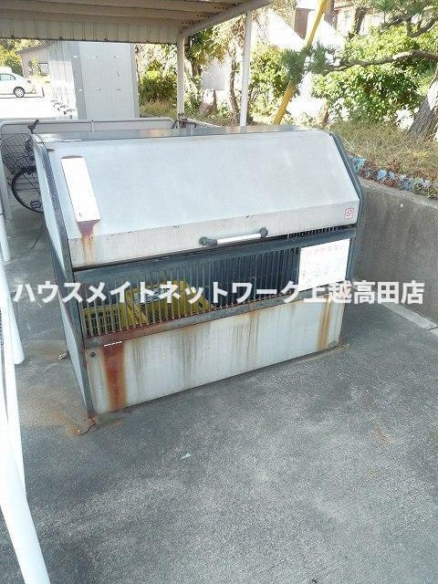 エレガンシア・ＫＯＫＵＨＵのその他共用部分|ゴミステーション