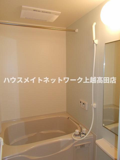 エレガンシア・ＫＯＫＵＨＵの浴室|追焚機能付