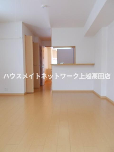 エレガンシア・ＫＯＫＵＨＵの洋室|洋室