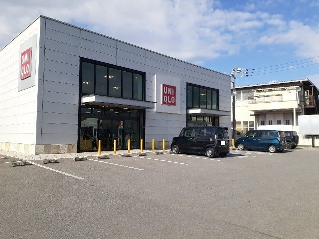 ラ・フランセ下古山Ｂの周辺|ユニクロ　石橋店まで400m