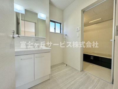 【脱衣所】 | 藤枝市藤岡2丁目 5期 新築一戸建て 1号棟 | 脱衣場です