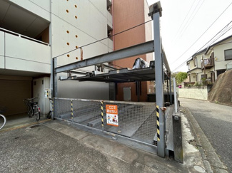 【駐車場】晴嵐マンション