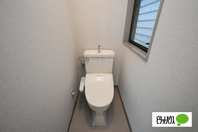 千代田町戸建てのトイレ
