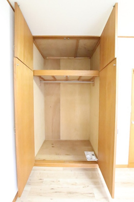 ★荷物の多い人でも安心の収納力のあるクローゼット★